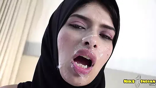 büyük göğüsler hijabi muslim kız sikildi içinde göt ve amcık tarafından bhaijaan