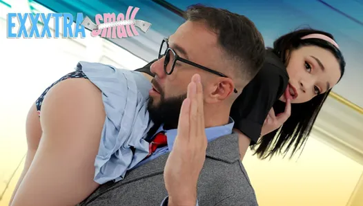 çılgın öğretmen tokatlıyor ve sikişir bratty öğrenci selina ımai - teamskeet